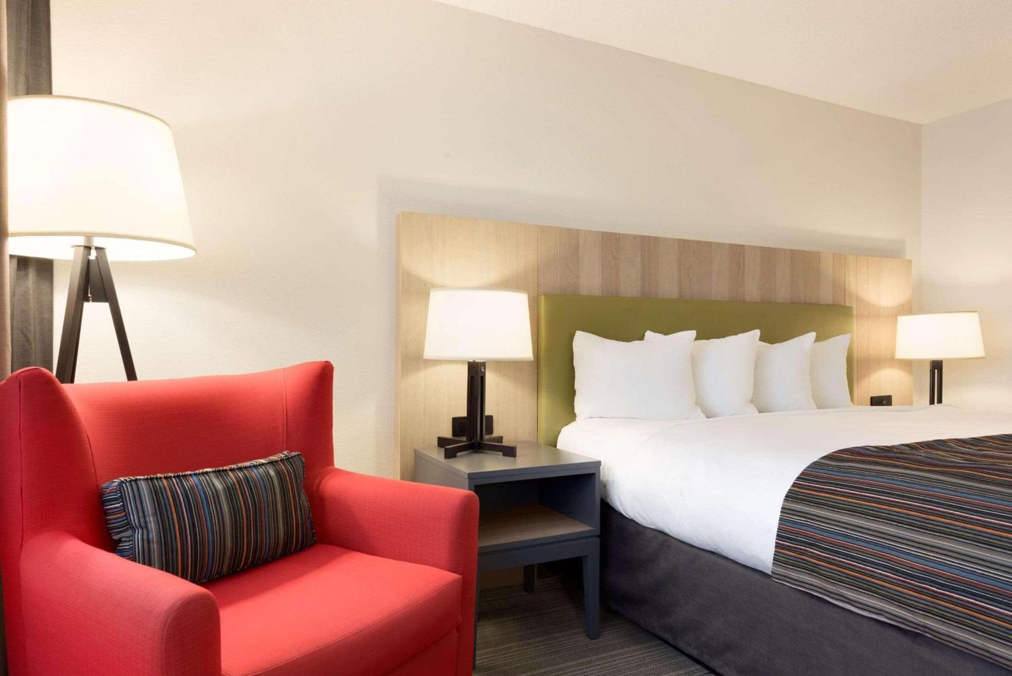 Country Inn & Suites By Radisson, Chippewa Falls, Wi מראה חיצוני תמונה