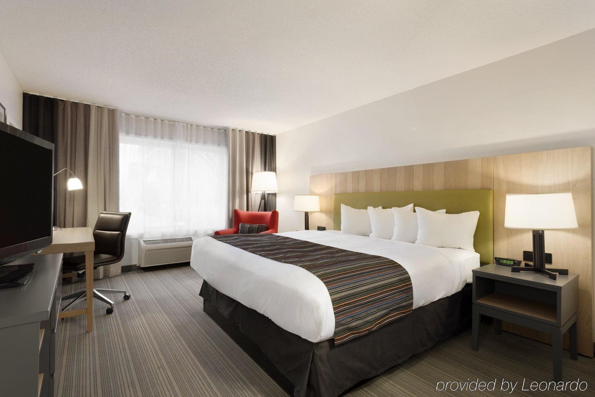 Country Inn & Suites By Radisson, Chippewa Falls, Wi מראה חיצוני תמונה